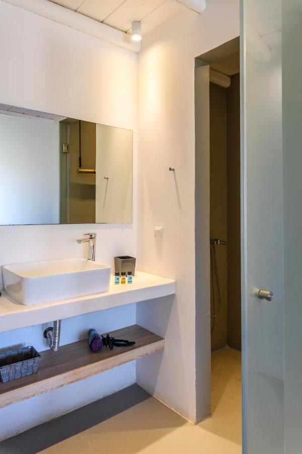 Ultramare Superior Suites With Seaview Mykonos Town エクステリア 写真